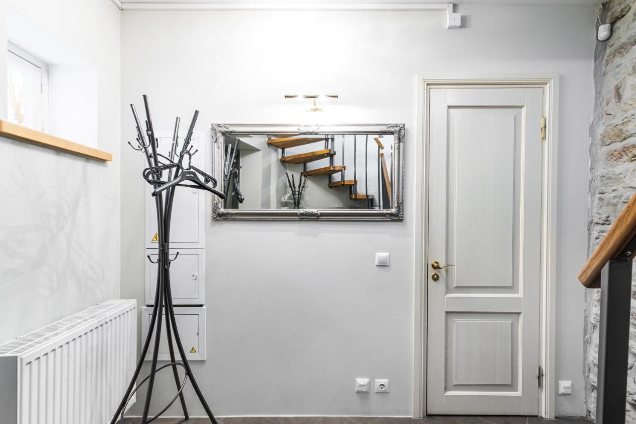 Airhome - Kuninga Apartment ทาลลินน์ ภายนอก รูปภาพ